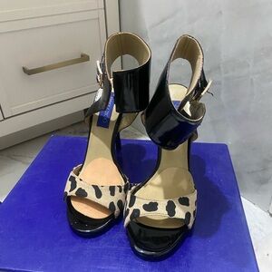 Stylish Black and Tan Women's Heels